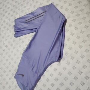 Nike leggings size M